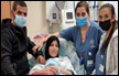 عائلة من كابول ترزق بمولودها الثالث : أول مولود في المركز الطبي للجليل بـ 2022