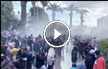الشرطة التونسية تستخدم خراطيم المياه لتفريق محتجين ضد الرئيس سعيد