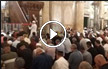 المئات يؤدون صلاة المغرب في المسجد الاقصى المبارك