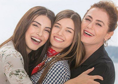 فضيلة و بناتها مدبلج الحلقة 21